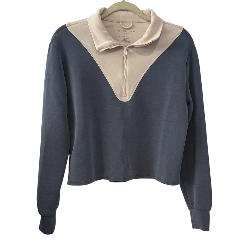 Sincerely Jules Medium Colorblock Quarter Zip grey  Beige Pullover Sweatshirt